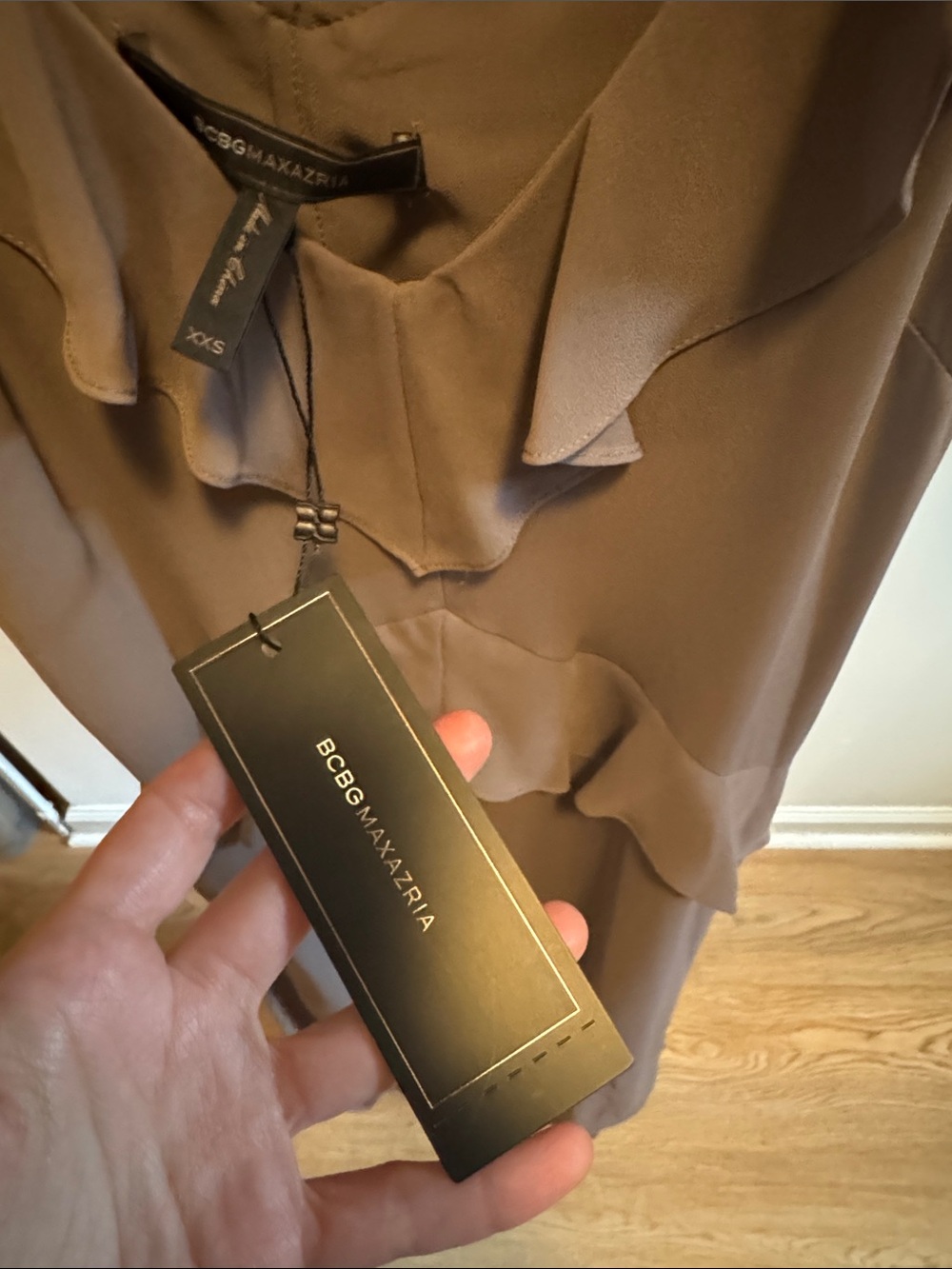 BCBGMaxAzria Ruffle Midi Dress - Picture 4 of 11